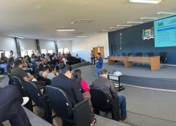 Prefeitura de Araxá apresenta proposta da Lei Orçamentária Anual 2026 em audiência pública