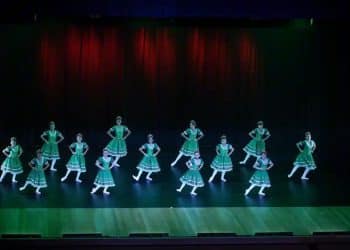 Colégio São Domingos estreia no Dançaraxá e conquista três premiações