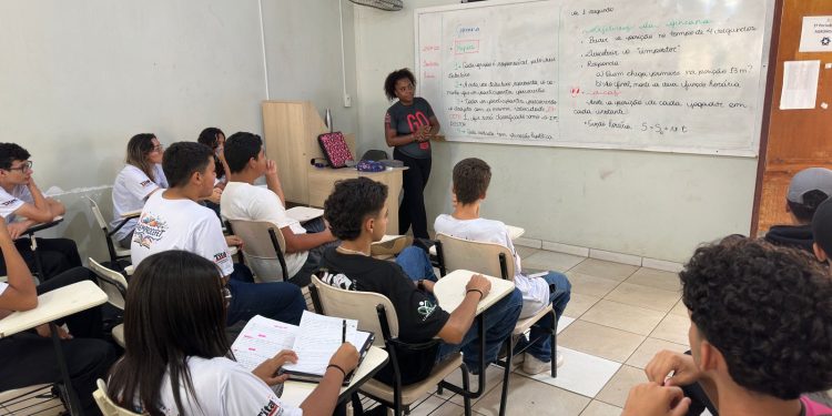 Curso Pro-Técnico prepara alunos da rede pública para ingresso no Cefet Araxá