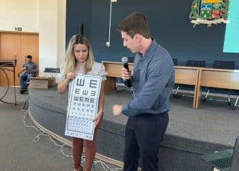 Exames gratuitos e entrega de óculos vão beneficiar alunos da rede pública em Araxá