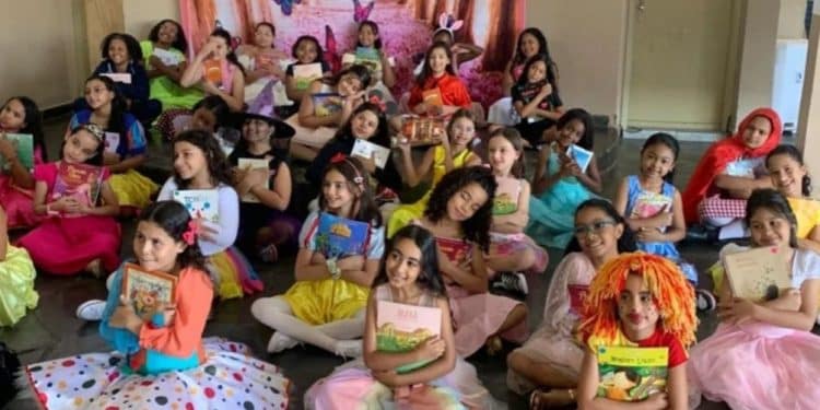 Projeto inovador coloca estudantes no comando da Biblioteca da Escola Dona Gabriela