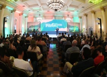 Sustentabilidade, reforma tributária e inovação pautam o segundo dia do Congresso da Federaminas em Araxá
