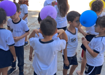 Semana da Criança leva alegria e aprendizado às escolas e CEMEIs da rede municipal de Araxá