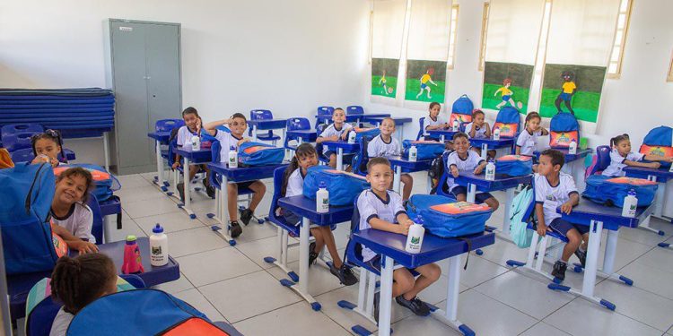 Araxá inicia a aplicação da Avaliação Nacional da Educação Básica (Saeb) 2025