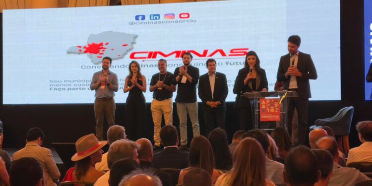 2º encontro de prefeitos do Ciminas em Araxá discute programas habitacionais e infraestrutura das cidades