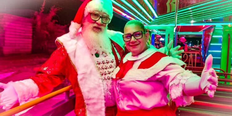 Chegada do Papai Noel abre oficialmente o FestNatal Araxá 2025 nesta quinta (4)