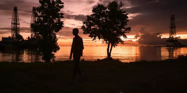 O petróleo da Venezuela é foco da campanha de Trump contra Maduro