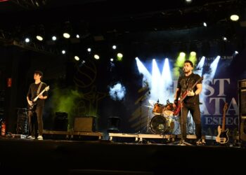 Renato Teixeira, Stanley Jordan, Flausino, Sideral, Zé Henrique & Gabriel e Baby do Brasil encerram o FestNatal