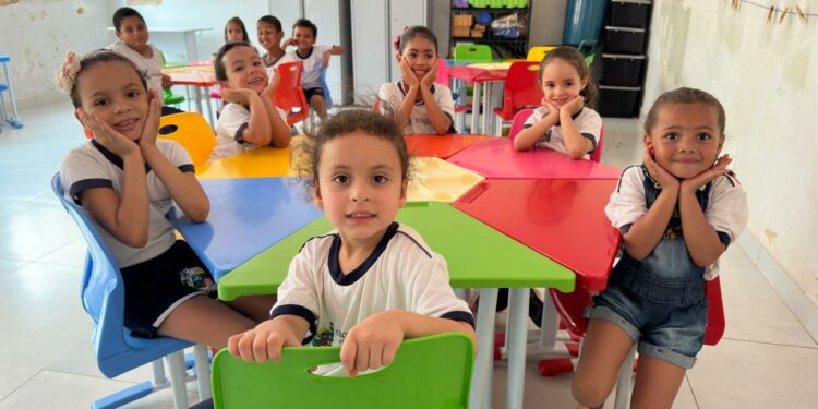 Prefeitura de Araxá abre inscrições para Processo Seletivo de cadastro reserva para Profissionais de Apoio na Educação