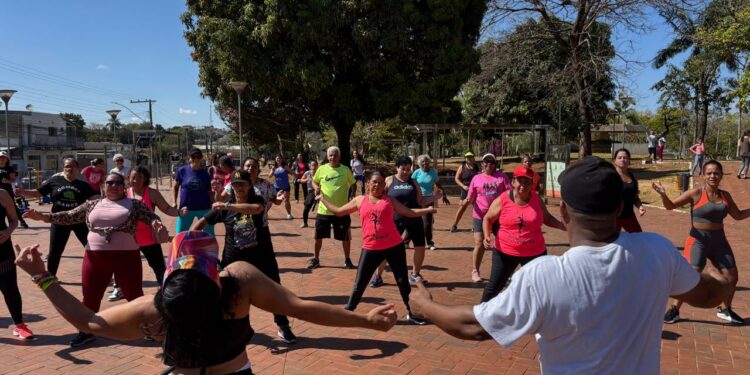 Secretaria de Esporte oferece projetos esportivos gratuitos em praças e bairros da cidade