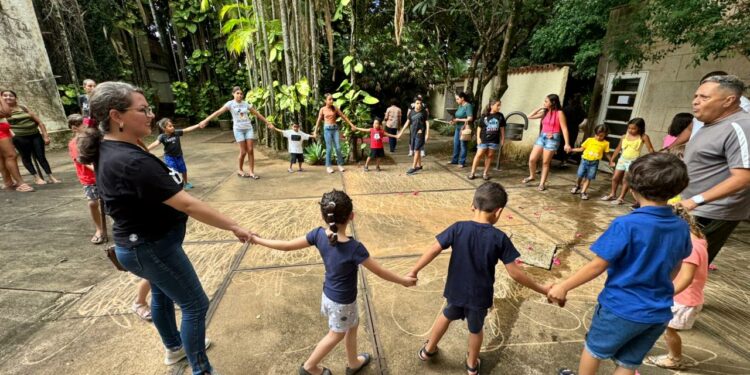 Projeto “Férias no Museu” reúne dezenas de crianças em programação cultural durante as férias escolares