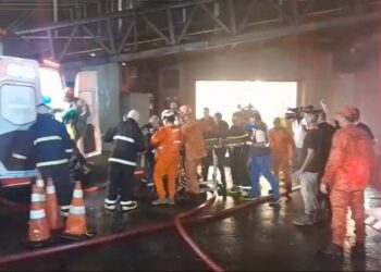 Shopping Tijuca não abre neste sábado após incêndio que deixou 2 mortos e 3 feridos