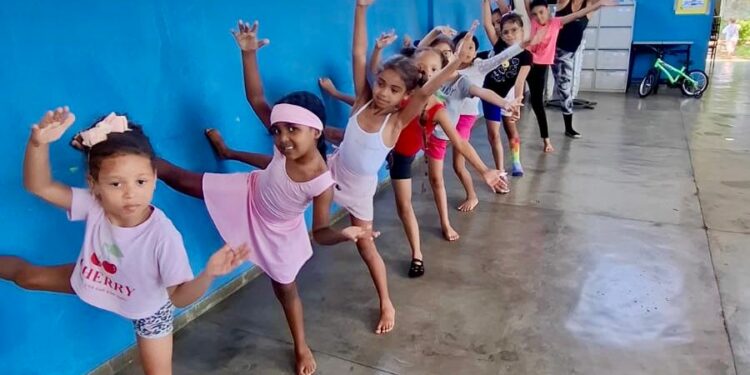 CRAS e Núcleos de Convivência oferecem atividades para crianças e adolescentes durante as férias