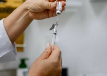 Polilaminina: Congresso se movimenta para impedir que Brasil perca novas patentes