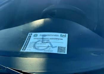 Secretaria de Segurança Pública emite credencial gratuita de estacionamento para idosos e PCDs em Araxá