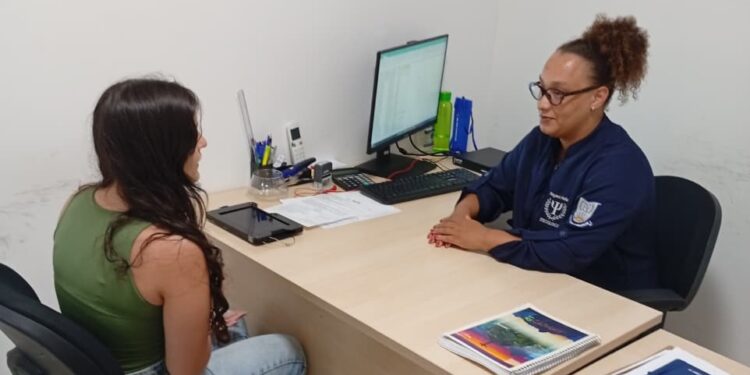 SINE Araxá amplia suporte às empresas com apoio de estagiários de Psicologia