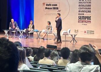 Araxá participa de debate estadual sobre alfabetização, inclusão e políticas educacionais
