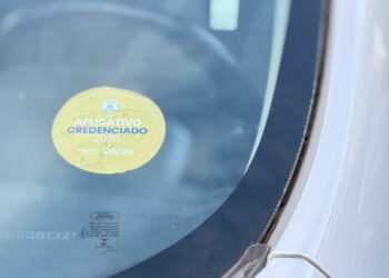 Passageiros devem verificar selo em veículos de aplicativo em Araxá