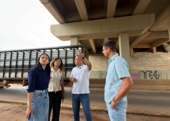Prefeitura acompanha vistoria de equipe do Governo Federal em obras de infraestrutura executadas na cidade