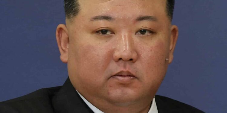 Kim Jong-un diz que status nuclear da Coreia do Norte é ‘irreversível’, e que Coreia do Sul pode pagar ‘preço implacável’