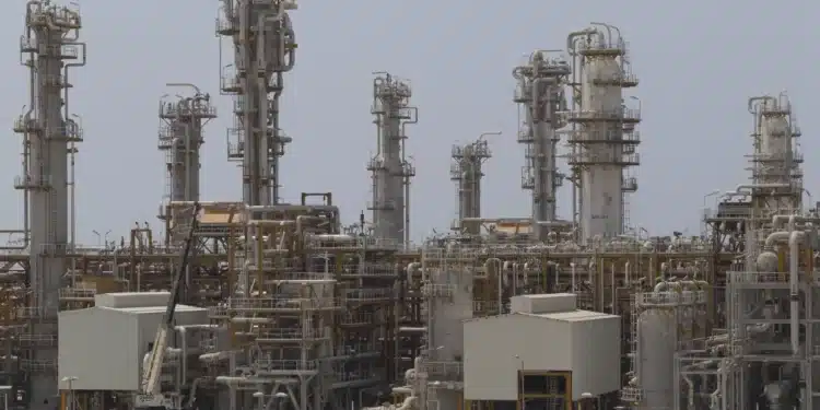 Importante campo de gás do Irã é atingido por disparos