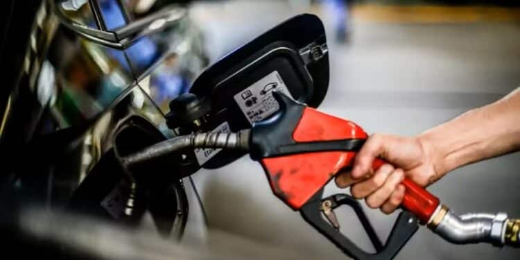 Diesel: 20 estados aderem a proposta do governo para conter alta de preços