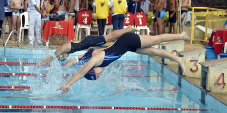 Araxá sedia maior campeonato de natação para não federados de Minas Gerais neste sábado