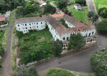 Prefeitura de Araxá reabre leilão do Complexo Hotel Colombo e busca atrair novos investimentos para a cidade