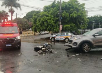 A cada 6 horas, um acidente de trânsito é registrado em Araxá
