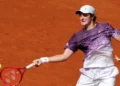 João Fonseca faz virada histórica e derruba Djokovic em Roland Garros