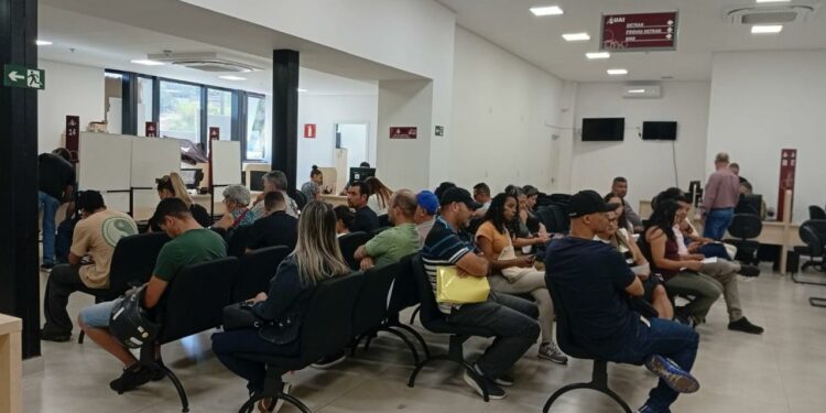 Mais de 100 trabalhadores já foram atendidos em ação de recolocação profissional após encerramento das atividades da Mosaic em Araxá
