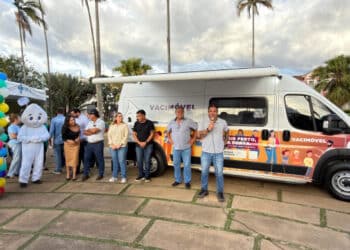 Prefeitura de Araxá inaugura o Vacimóvel para ampliar acesso da população à vacinação