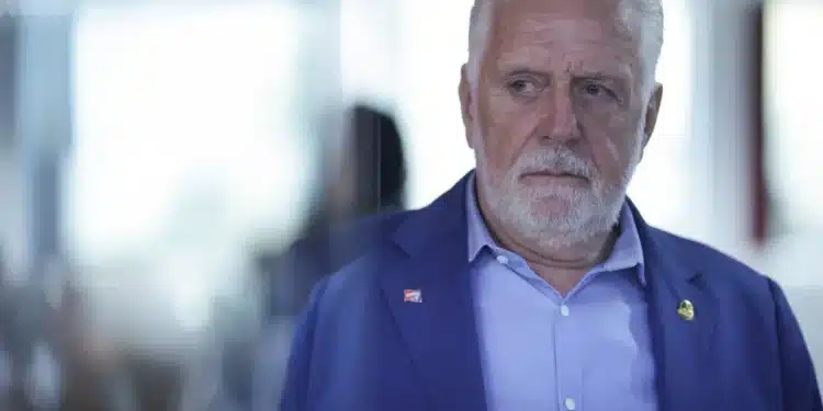 PF aponta Jaques Wagner como “interlocutor relevante” do Master
