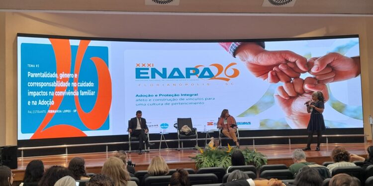 Fundação da Criança e do Adolescente de Araxá participa de encontro nacional sobre adoção e proteção integral