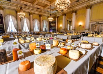 Produtores de 19 países disputam em Minas o principal prêmio do queijo nas Américas