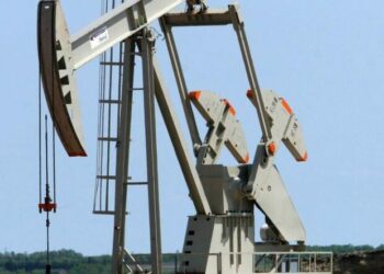 Petróleo fecha em alta em meio à incerteza sobre acordo EUA-Irã