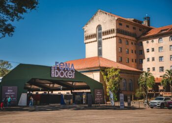 Fenadoces 2026 atrai mais de 40 mil visitantes, movimenta a economia e arrecada 12 mil litros de óleo para instituições de Araxá