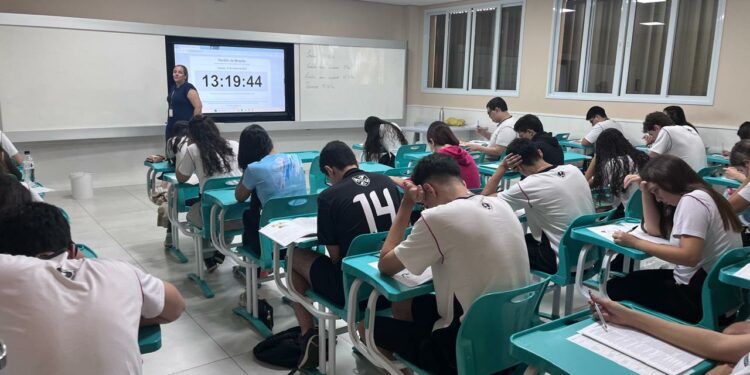 Colégio São Domingos conquista o primeiro lugar no Enem 2025 em Araxá