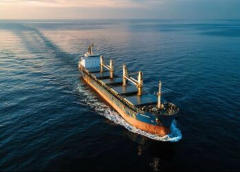 Petróleo despenca 6% com trégua entre Irã e EUA