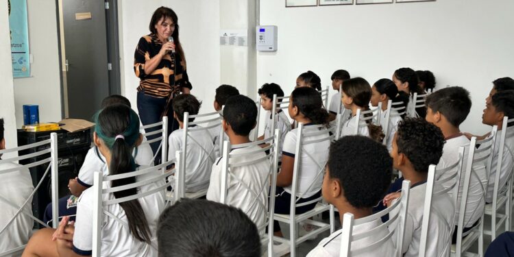 Araxá inicia projeto da Academia Mineira de Letrinhas com 45 alunos da rede municipal