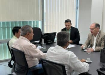 Prefeitura de Araxá busca mais investimentos para a saúde especializada em reunião no Ministério da Saúde