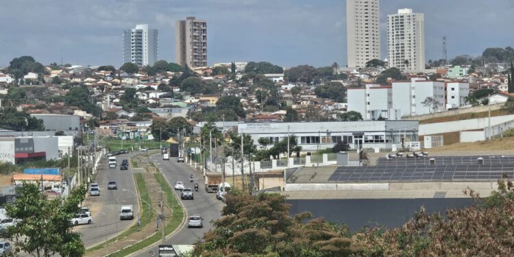 Defesa Civil emite alerta para ventos fortes em Araxá entre esta sexta-feira e sábado