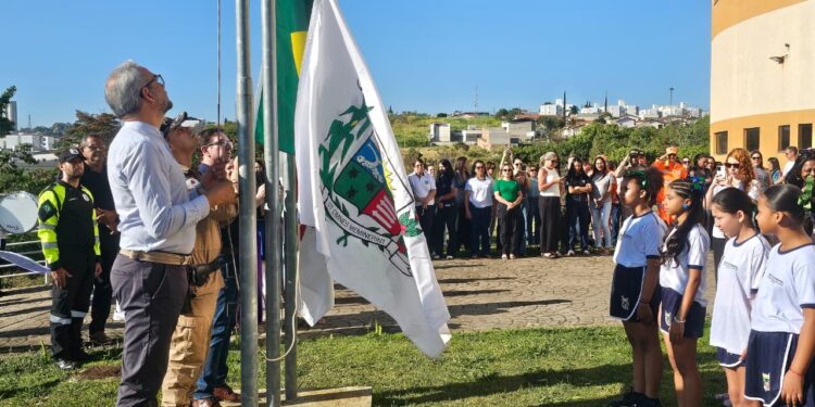 Sessões cívicas da Semana da Pátria terminam com convite para o desfile de 7 de setembro
