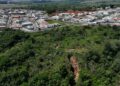 Prefeitura inicia obra de drenagem para conter avanço de erosão no bairro Jardim Europa V