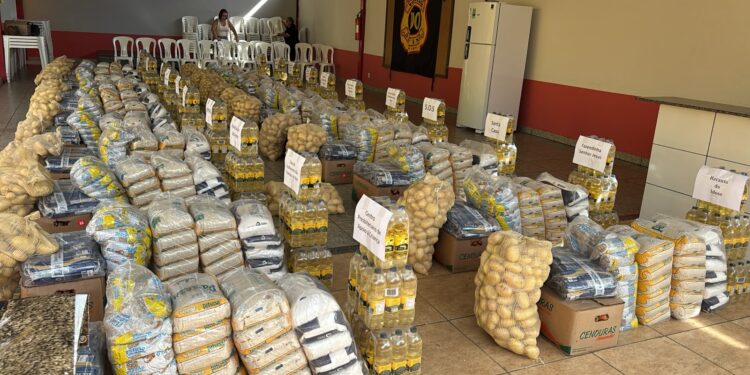 23º 100 Destino MotoFest distribui 5,5 toneladas de alimentos para 22 entidades de Araxá