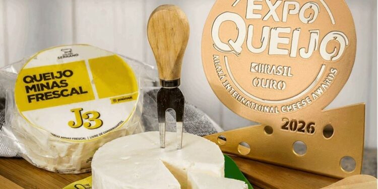 Produtores brasileiros comemoram presença de queijos premiados na ExpoQueijo em concurso no Uruguai
