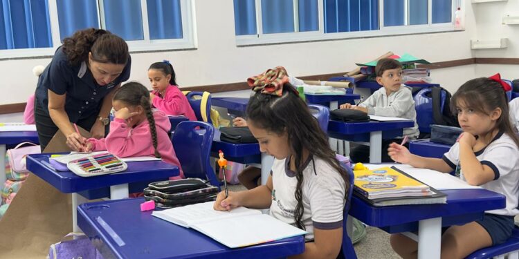 Inscrições para processo seletivo da Educação começam na próxima terça-feira para cadastro de professores e supervisores