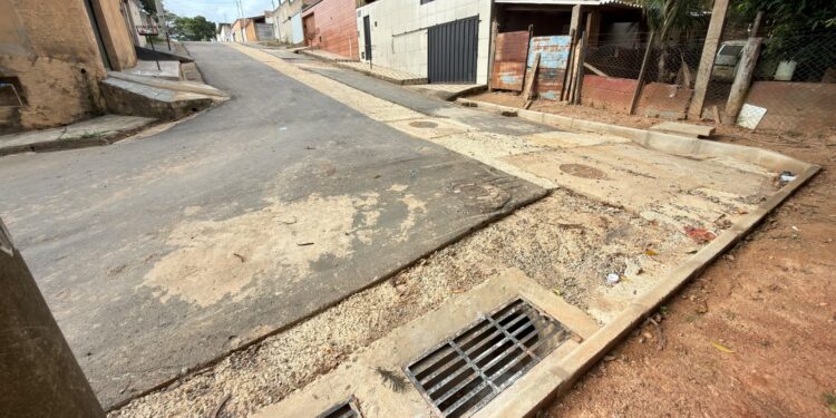 Obra de recuperação de erosão no bairro Boa Vista chega a quase 50% de execução