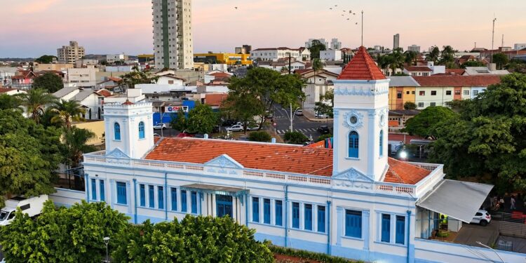 Patrimônio de Araxá, prédio da Fundação Cultural Calmon Barreto completa 100 anos em 2026