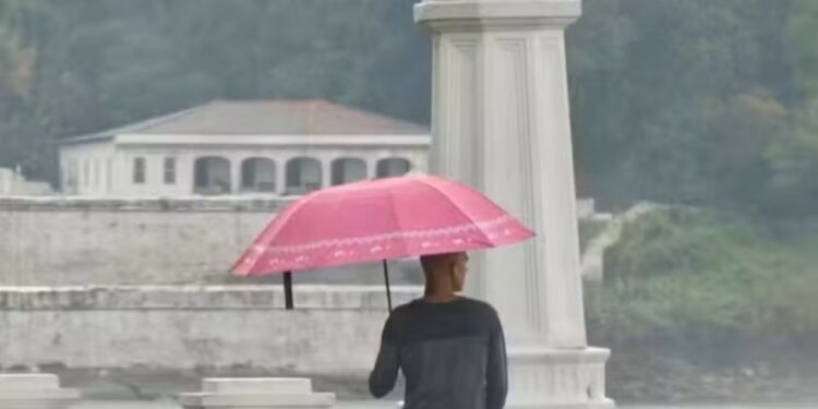 Temporais ganham força no Sul, e chuva se espalha pelo Sudeste; veja a previsão para os próximos dias